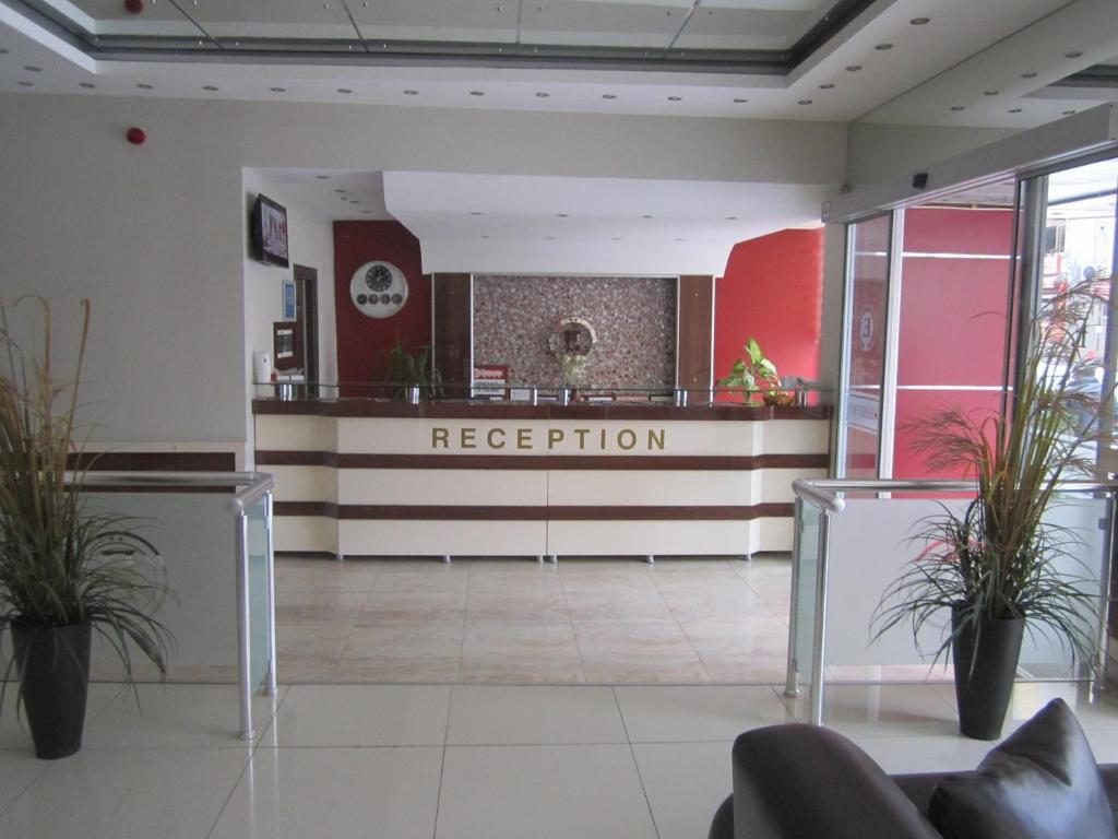 Egemen Hotel Мерсин Экстерьер фото
